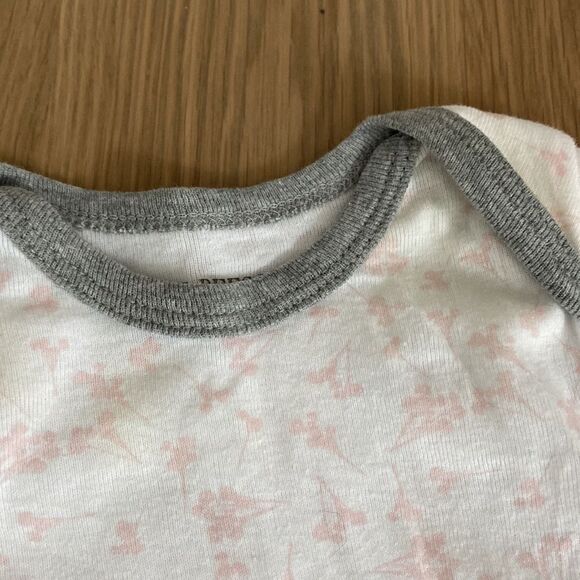 Burt’s bees Long sleeve onesie body suits 0-3M - Picture 3 of 6